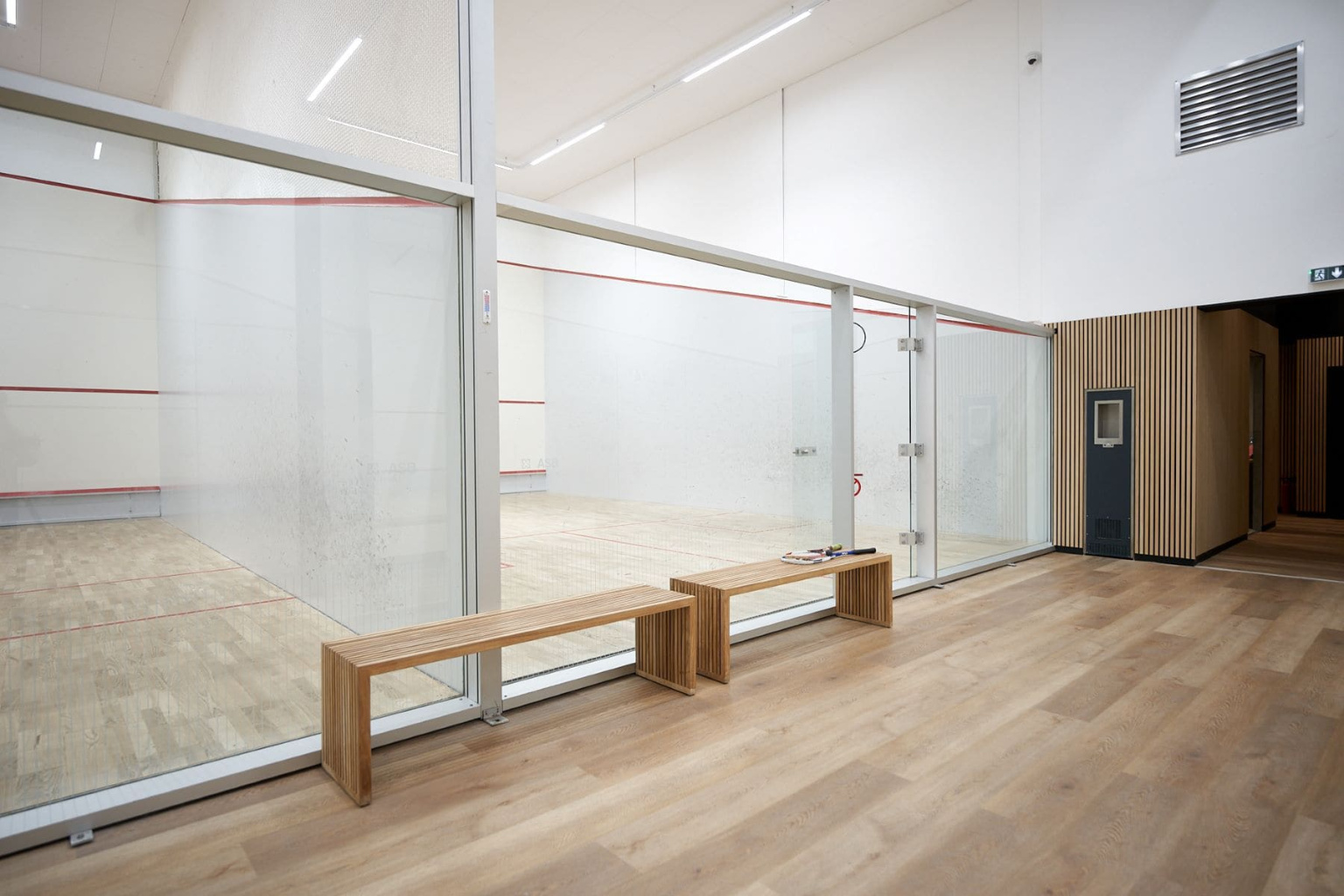 Terrains de Squash à Thiverval, Yvelines